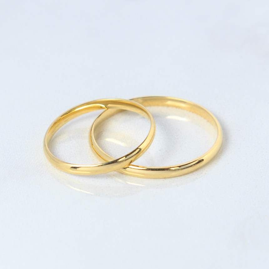Aliança em ouro amarelo 18 kt {unitário}
