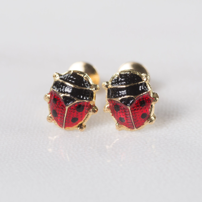 Brinco joaninha esmaltado em ouro 18 kt