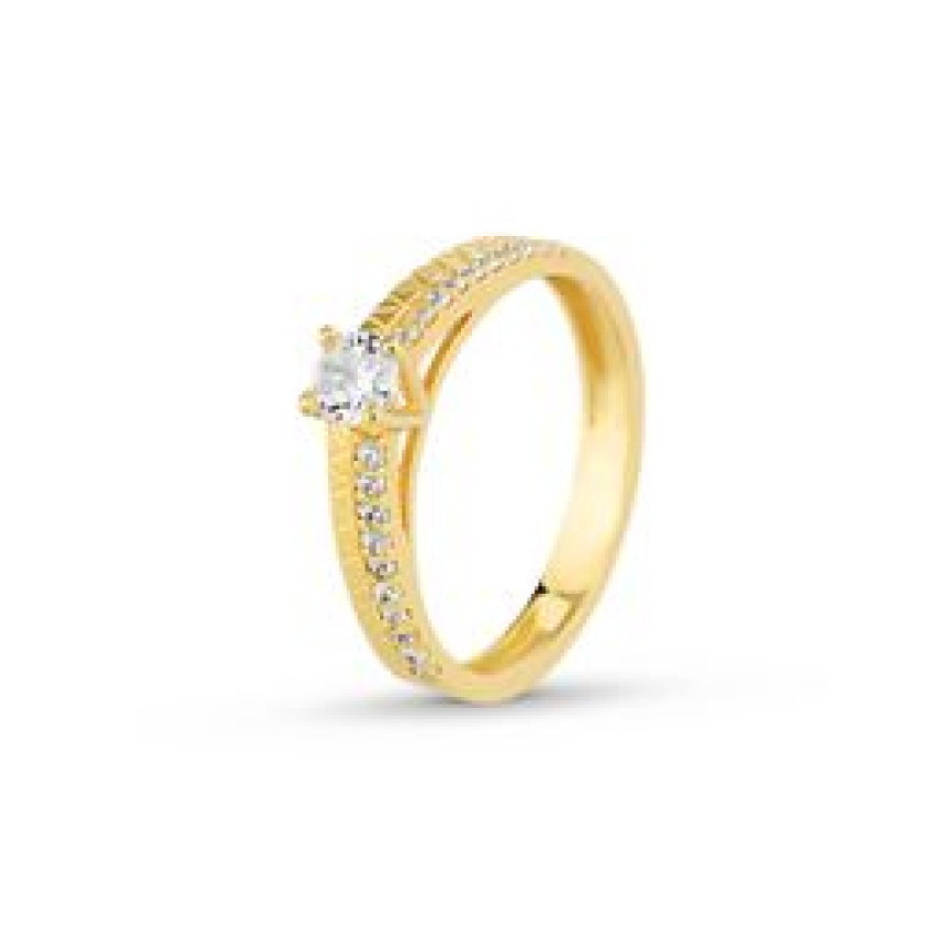 Anel em ouro amarelo com diamantes