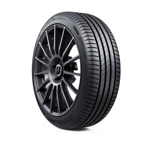 255/45 R19 104Y XL TUR6