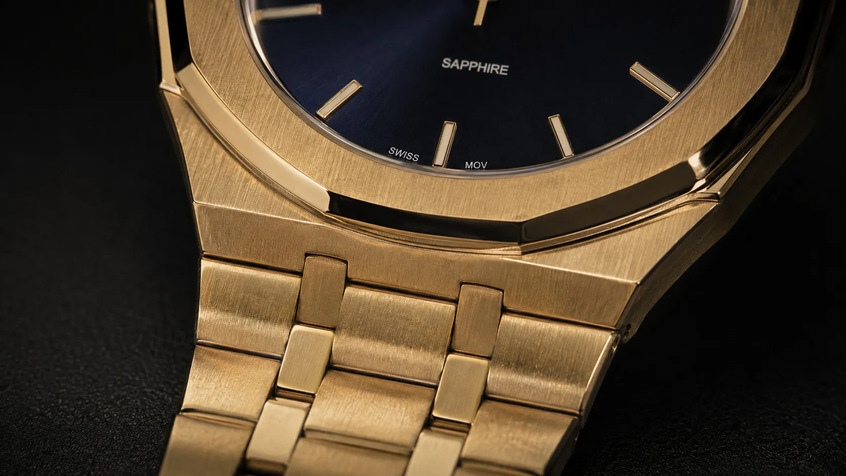 Gold Dark Blue Octagon detail