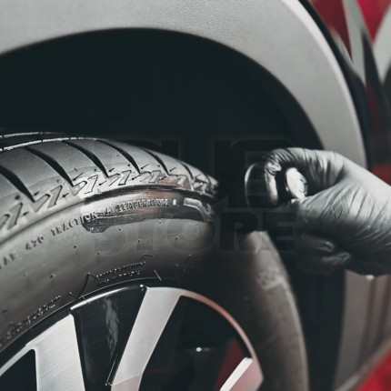 Pincel aplicador de pneu pretinho Tire Brush Dub Boyz