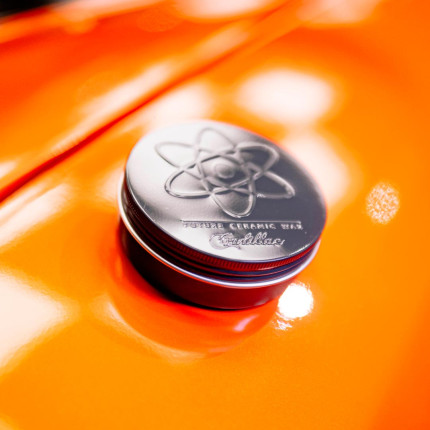 Cera Automotiva Atomic com aplicador Cadillac (100g)