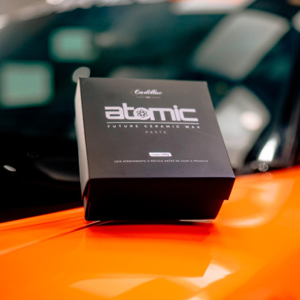 Cera Automotiva Atomic com aplicador Cadillac (100g)