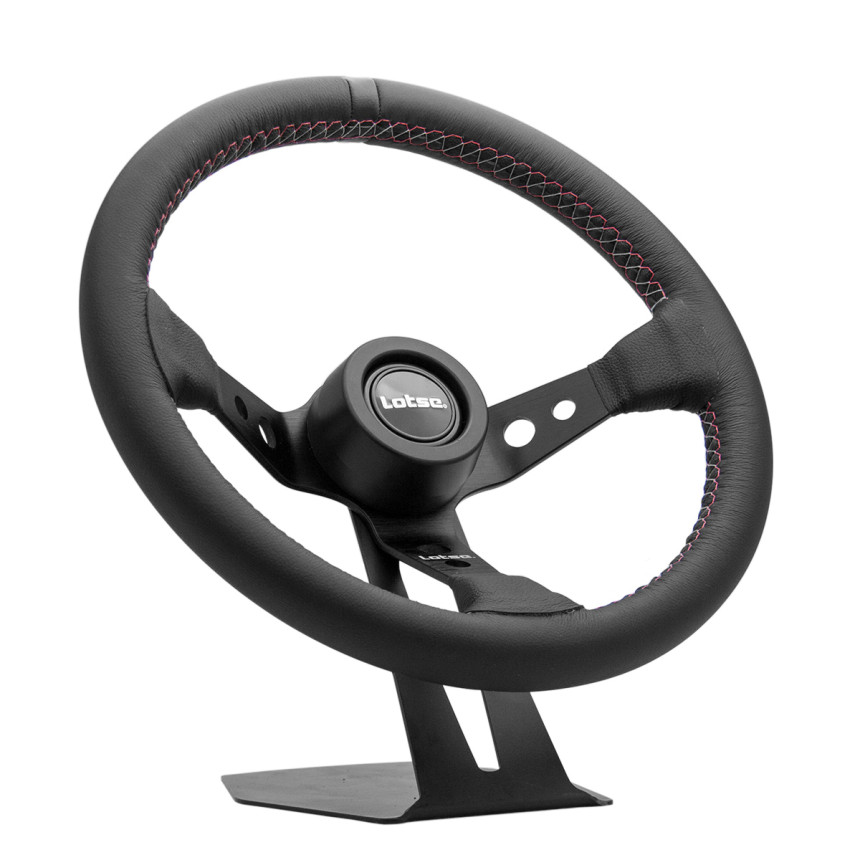 Volante Lotse GTI preto revestido em couro
