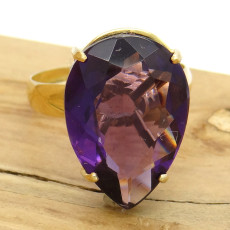 Anel Gota com Ametista, em Ouro Amarelo 18 Kilates