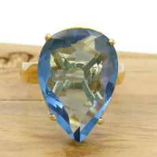 Anel Gota com Sky Blue, em Ouro Amarelo 18 Kilates