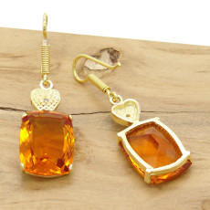 Par de Brincos com Diamante e Cristal Citrino, em Prata 925 Folheado a Ouro