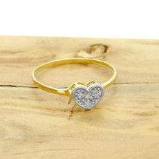 Anel Coração com Diamates, em Ouro Amarelo 18 Kilates