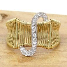 Anel Aramado com 9 Diamantes, em Ouro Amarelo 18 Kilates