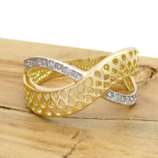 Anel Trabalhado com 10 Diamantes, em Ouro Amarelo 18 Kilates