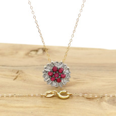 Pingente Chuveiro com 7 Rubis e 6 Diamantes, em Ouro Amarelo 18 Kilates