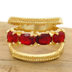 Meia Aliança com Quartzo Rubi, em Prata 925 Folheado a Ouro