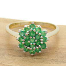 Anel Chuveiro com 19 Esmeraldas, em Ouro Amarelo 18 Kilates