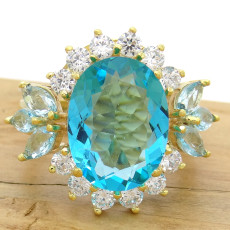 Anel com Sky Blue e Zircônias, em Prata 925 Folheado a Ouro