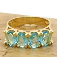 Meia Aliança com Sky Blue, em Prata 925 Folheado a Ouro