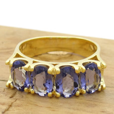 Meia Aliança com Cristais de Tanzanita, em Prata 925 Folheado a Ouro