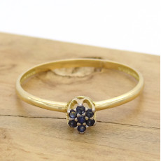 Anel Chuveiro com 7 Safiras, em Ouro Amarelo 18 Kilates