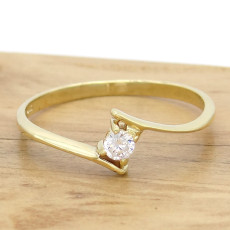 Anel Solitário Cartier com Diamante de 10 Pontos, em Ouro Amarelo 18 Kilates