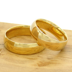 Par de Alianças 6,5 mm 15 Gramas, em Ouro Amarelo 18 Kilates