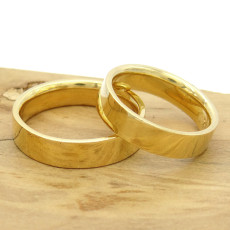 Par de Alianças 5 mm 12 Gramas, em Ouro Amarelo 18 Kilates