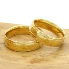 Par de Alianças 6 mm 16 Gramas, em Ouro Amarelo 18 Kilates