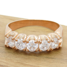 Meia Aliança com 5 Zircônias, em Prata 925 Folheado a Ouro Rose 18 Kilates