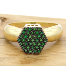 Anel Chuveiro com 37 Esmeraldas, em Ouro Amarelo 18 Kilates