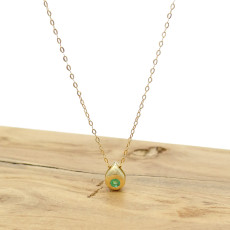 Ponto de Luz Gota com Esmeralda de 5 Pontos ,em Ouro Amarelo 18 Kilates