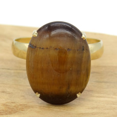 Anel com Olho de Tigre Cabochon, em Ouro Amarelo 18 Kilates