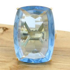 Anel com Sky Blue Retangular, em Ouro Amarelo 18 Kilates