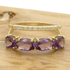 Meia Aliança Ametista e 11 Diamantes, em Ouro Amarelo 18 Kilates