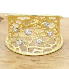 Anel  Vazado com 6 Diamantes, em Ouro Amarelo 18 Kilates