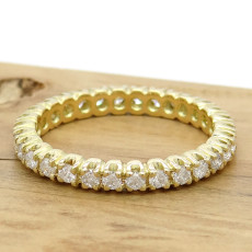 Aliança Completa Totalizando 81 Pontos de Diamantes, em Ouro Amarelo 18 Kilates