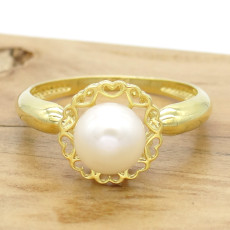 Anel Coração com Pérola Natural de 7 mm, em Ouro Amarelo 18 Kilates