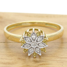 Anel Chuveiro com 9 Diamantes, em Ouro Amarelo 18 Kilates