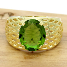Anel Trabalhado com Blue Green Oval, em Ouro Amarelo 18 Kilates