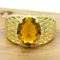Anel Trabalhado com Citrino Oval, em Ouro Amarelo 18 Kilates