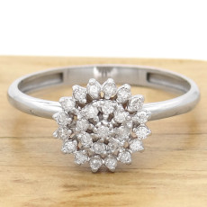 Anel Chuveiro com 25 Diamantes Totalizando 25 Pontos, em Ouro Branco 18 Kilates