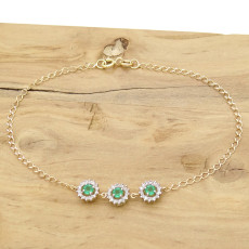 Pulseira com 3 Esmeraldas e 42 Diamantes, em Ouro Amarelo 18 Kilates