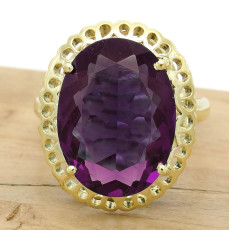 Anel Trabalhado com Ametista Oval, em Ouro Amarelo 18 Kilates