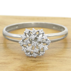 Anel Chuveiro com 19 Diamantes, em Ouro Branco 18 Kilates