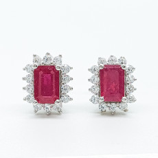Par de Brincos com Rubis Naturais e Moissanites, em Prata 925