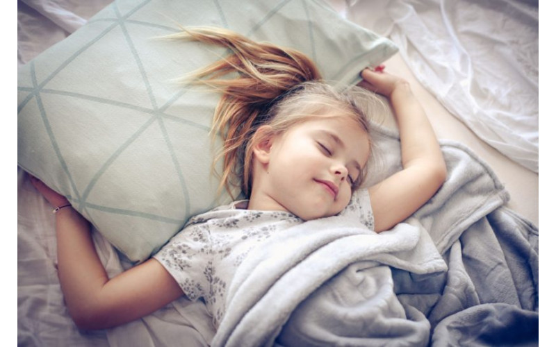 Conheça 4 vantagens dos florais para crianças!