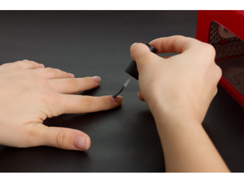 Descubra de uma vez por todas como fortalecer as unhas