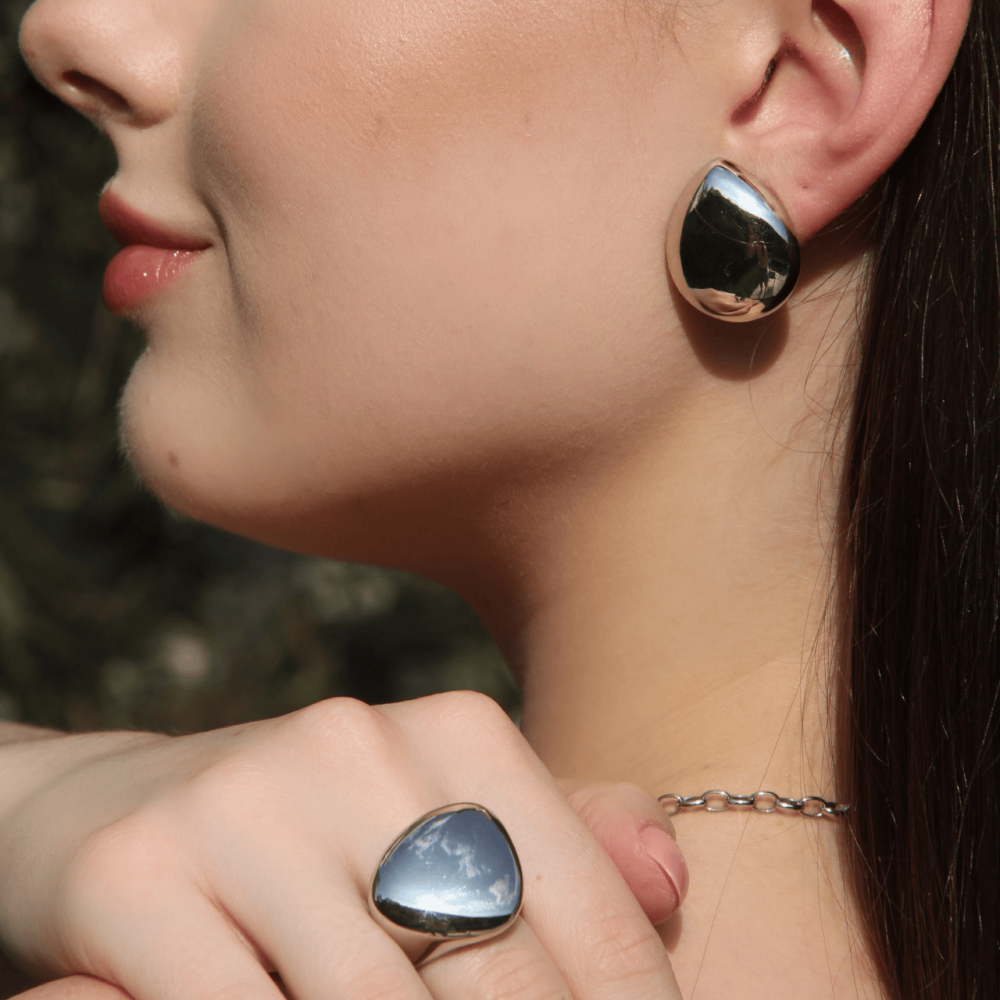 Brinco Gota Liso Ródio