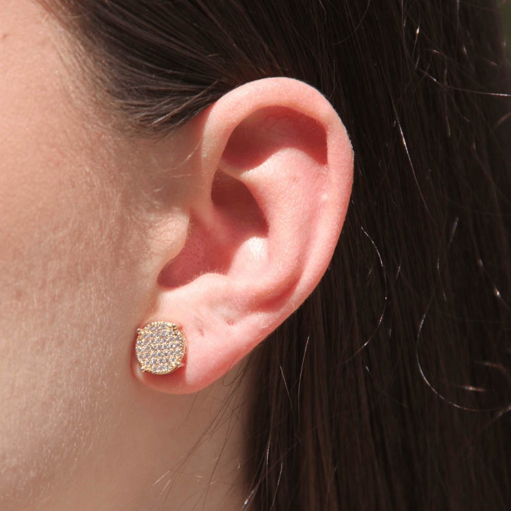 Brinco Redondo Zircônias Ouro M