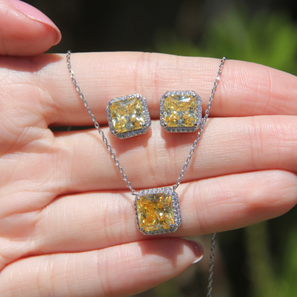 Brinco Princesa Quadrado Fancy Yellow