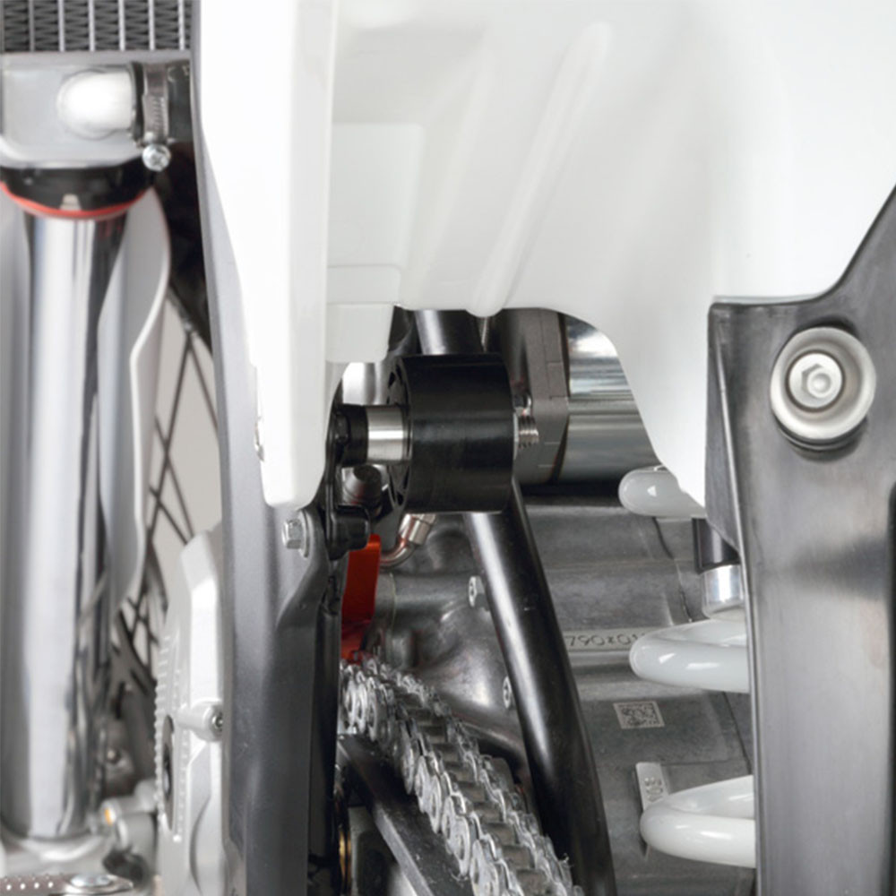 Protetor de Pinhão para KTM SX/EXC/EXC250/300 XC/XC-W TPI 17/18 SX-F/XC-F250/350 16/18 EXC-F250/350 17/18 - Zeta