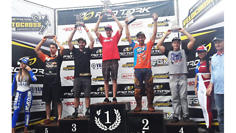 O piloto Rodrigo Taborda marcou presença na abertura do Pro Tork Gaúcho de Motocross 2019 em Ibirubá